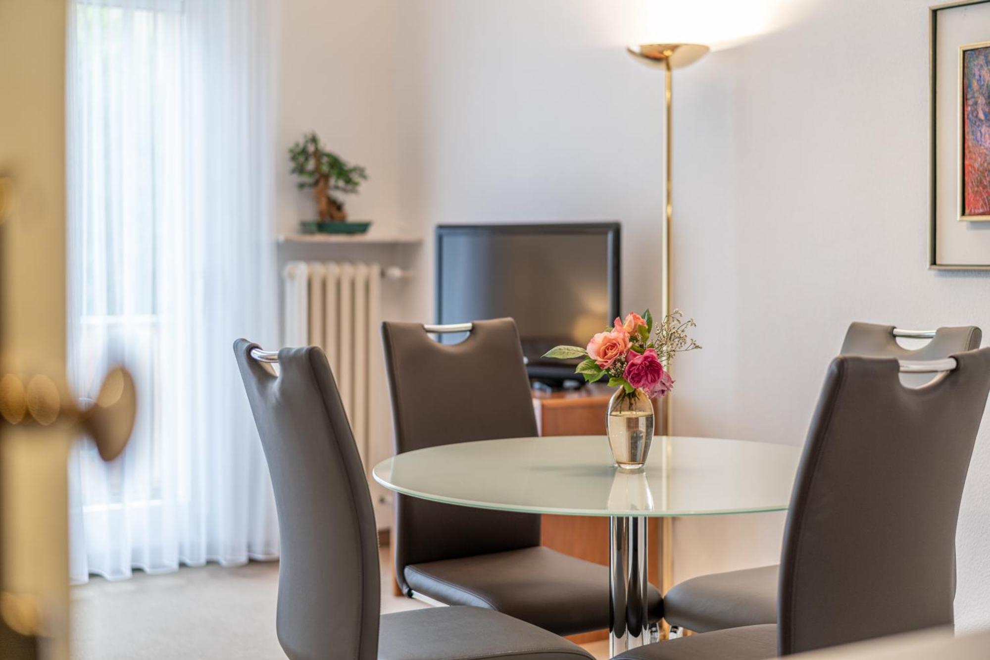 Residence Desiree Classic & Design Meran Zimmer foto