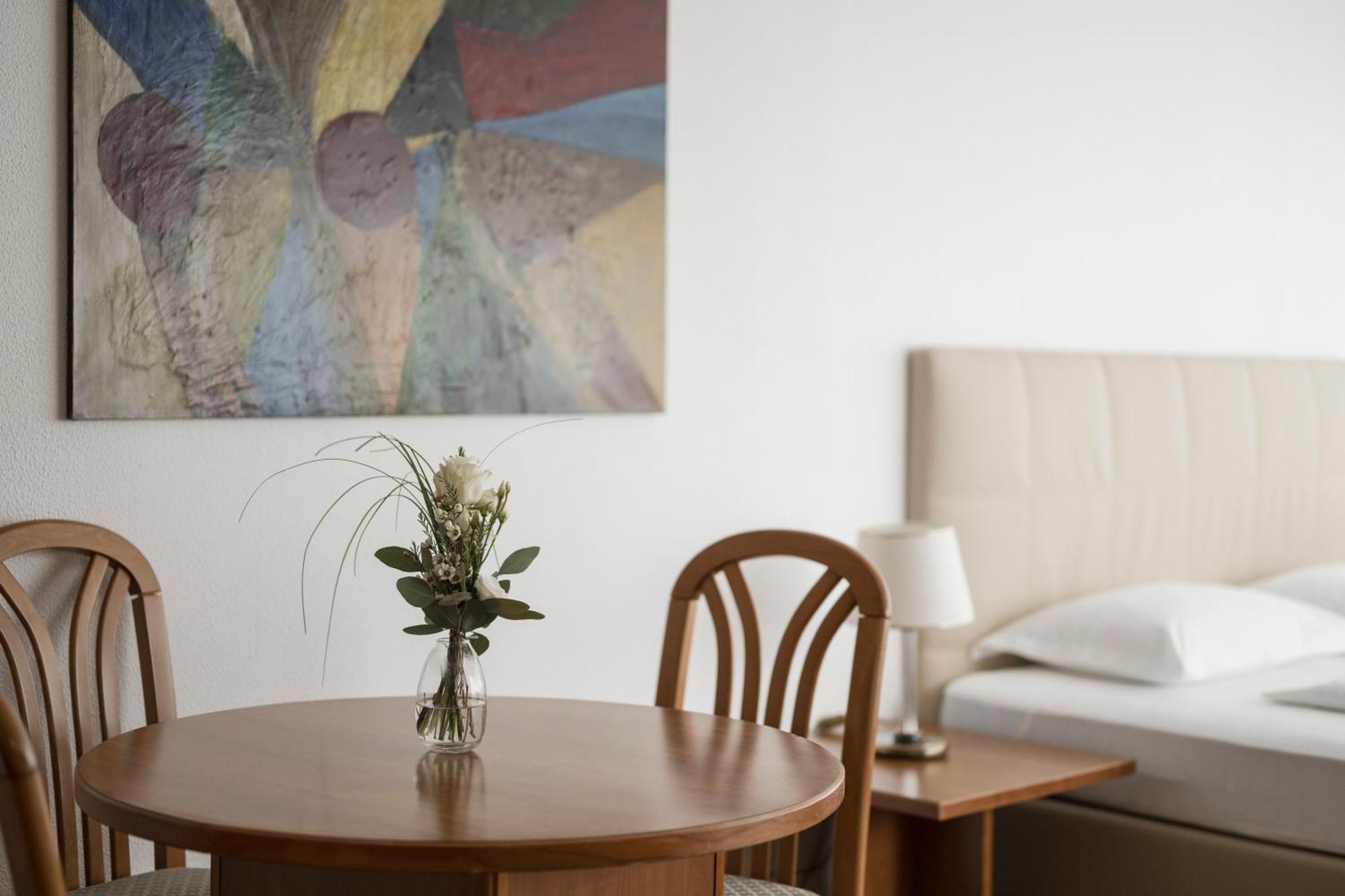 Residence Desiree Classic & Design Meran Zimmer foto