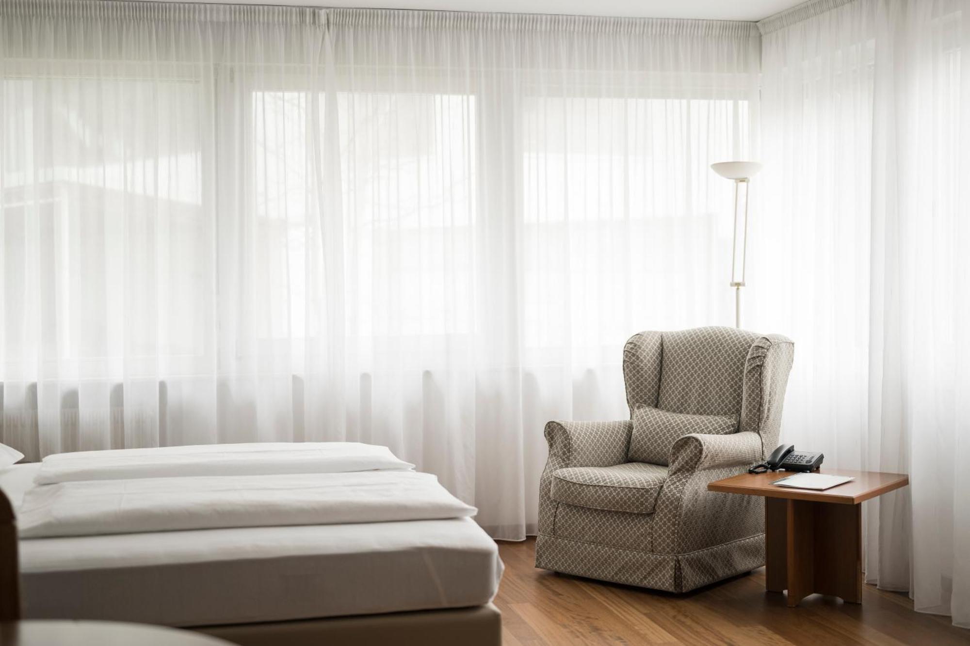 Residence Desiree Classic & Design Meran Zimmer foto