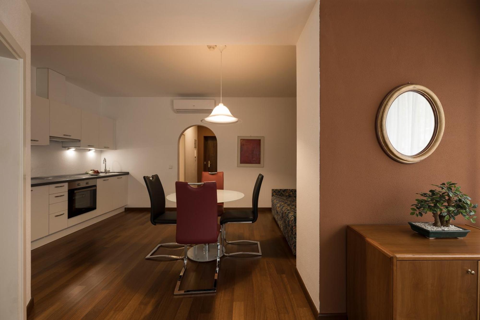 Residence Desiree Classic & Design Meran Zimmer foto